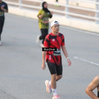 Runner Photo 6828260