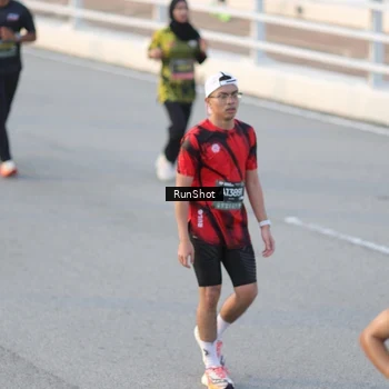 Runner Photo 6828262