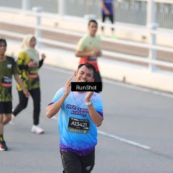 Runner Photo 6828298