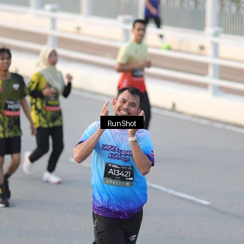 Runner Photo 6828299