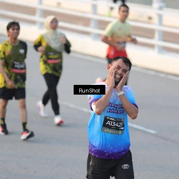 Runner Photo 6828301