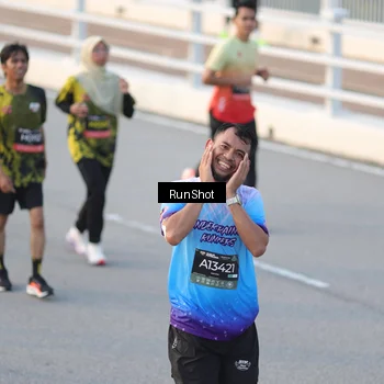 Runner Photo 6828302