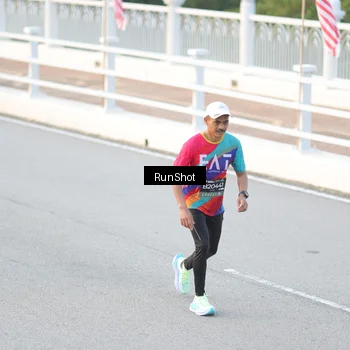 Runner Photo 6828304