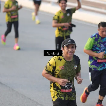 Runner Photo 6828320
