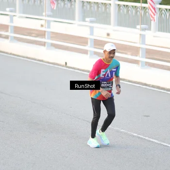 Runner Photo 6828327
