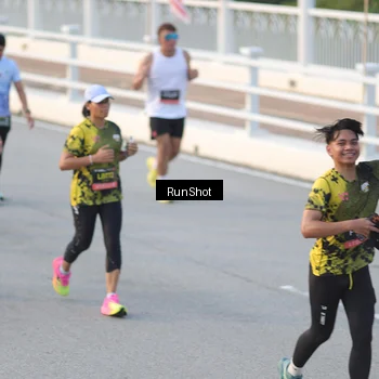 Runner Photo 6828329