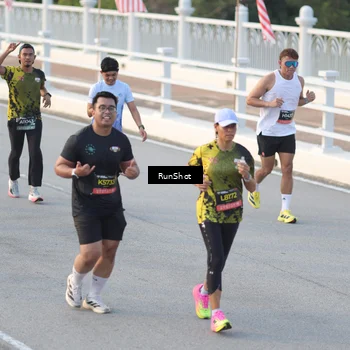 Runner Photo 6828330