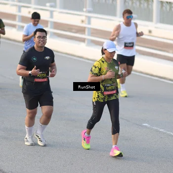 Runner Photo 6828337