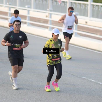 Runner Photo 6828338
