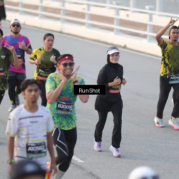 Runner Photo 6828356