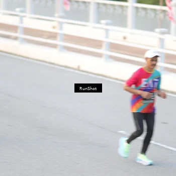 Runner Photo 6828362