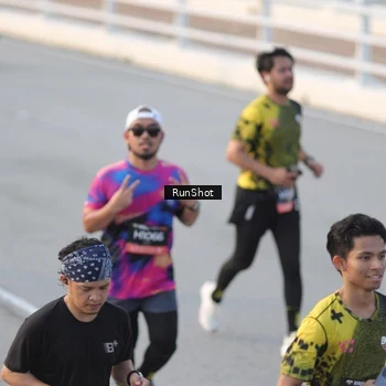 Runner Photo 6828400
