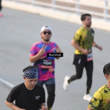 Runner Photo 6828403