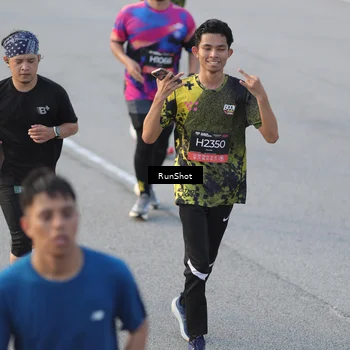 Runner Photo 6828404