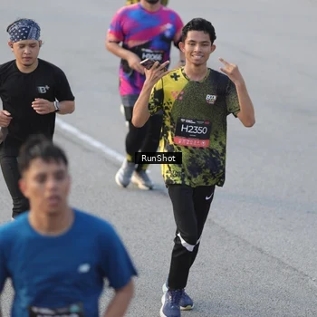 Runner Photo 6828414