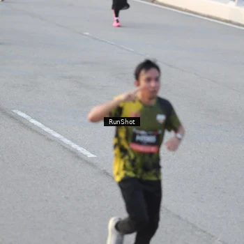 Runner Photo 6828420