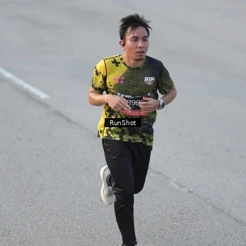 Runner Photo 6828422