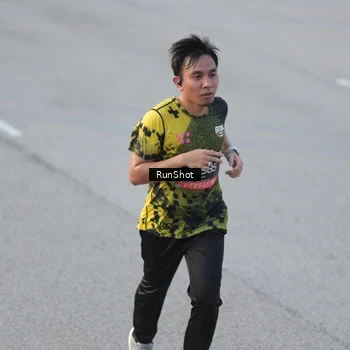 Runner Photo 6828424