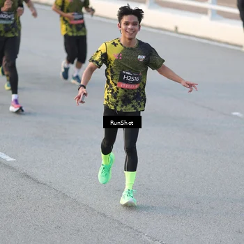 Runner Photo 6828436