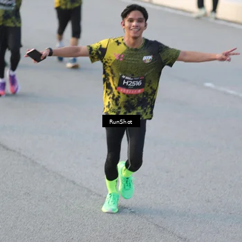 Runner Photo 6828438