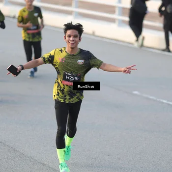 Runner Photo 6828445