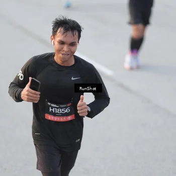 Runner Photo 6828449