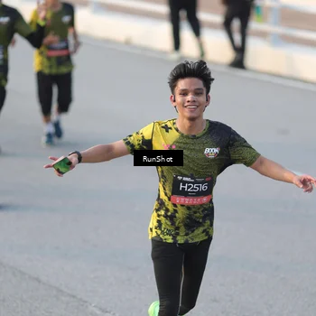 Runner Photo 6828450