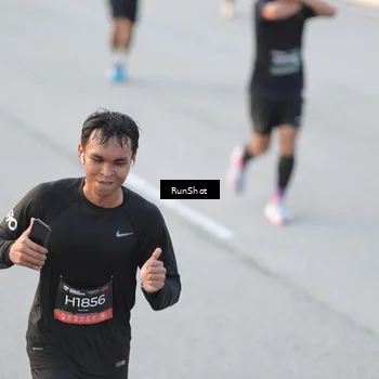 Runner Photo 6828451