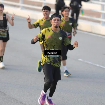 Runner Photo 6828462