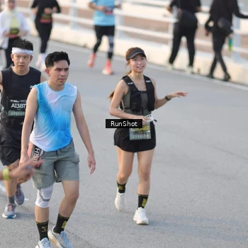 Runner Photo 6828473