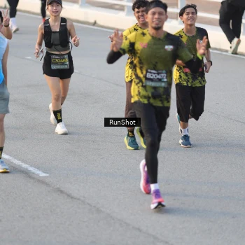 Runner Photo 6828474