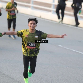 Runner Photo 6828475