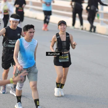 Runner Photo 6828479