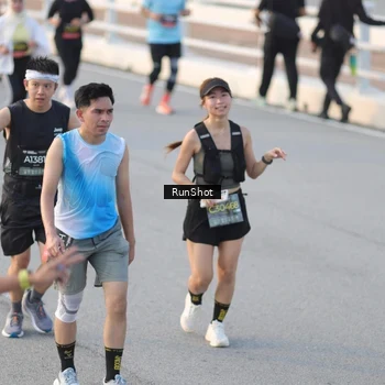 Runner Photo 6828480