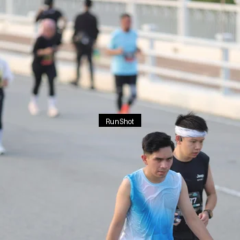 Runner Photo 6828496