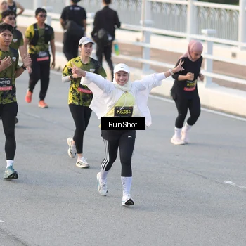 Runner Photo 6828508