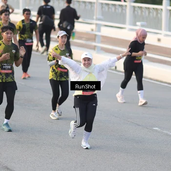 Runner Photo 6828509