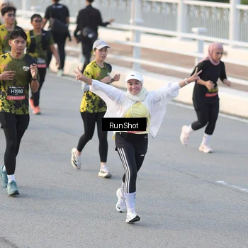 Runner Photo 6828512