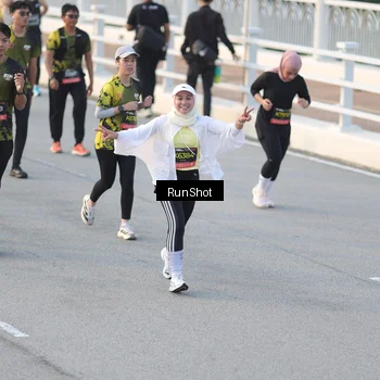 Runner Photo 6828513
