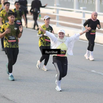 Runner Photo 6828515