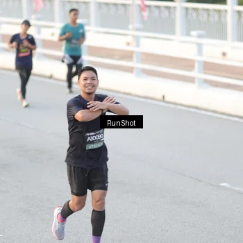 Runner Photo 6828520