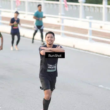 Runner Photo 6828528