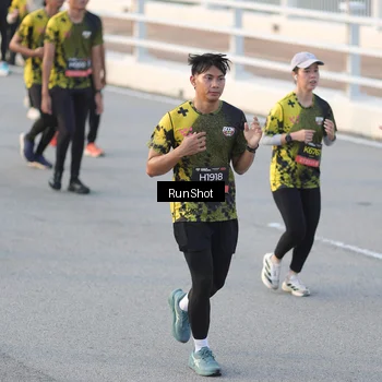 Runner Photo 6828532