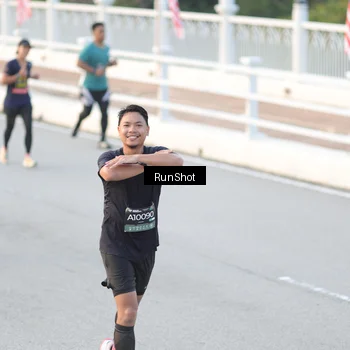 Runner Photo 6828539