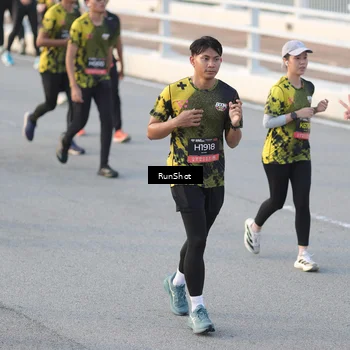 Runner Photo 6828541