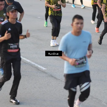 Runner Photo 6828542