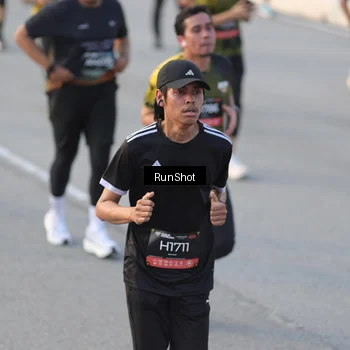 Runner Photo 6828560