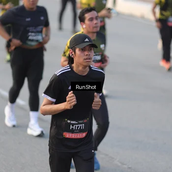 Runner Photo 6828561