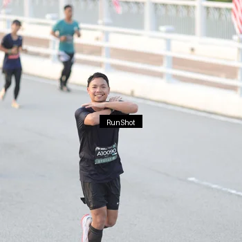 Runner Photo 6828563