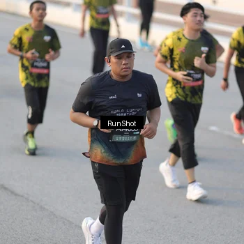 Runner Photo 6828567